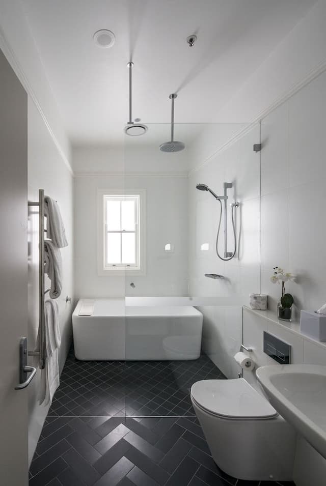 Deluxe Heritage King Room