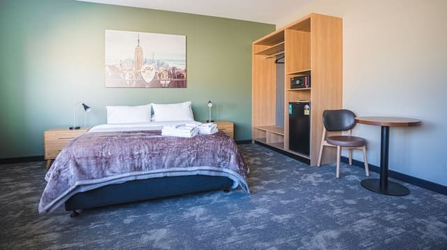 Queen Room Disability Access