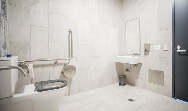 Queen Room Disability Access