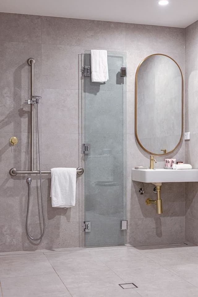 Standard Suite, 2 Bedrooms, Mobility Accessible