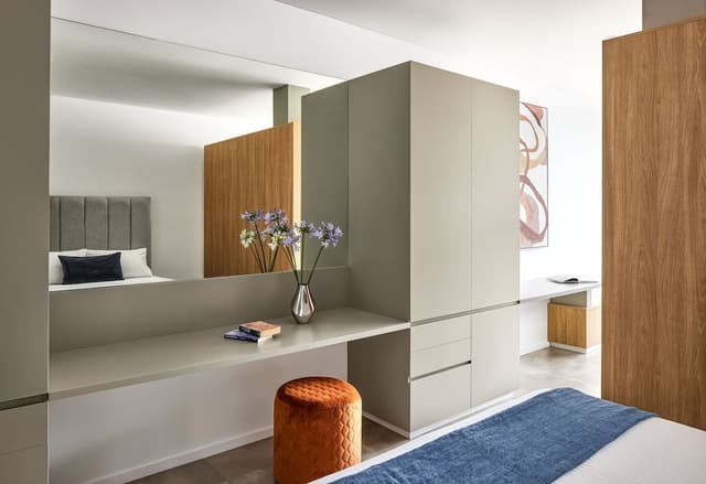 Superior One Bedroom Apartment - Open Plan