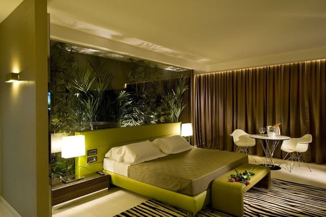 Superior Suite (Experience)