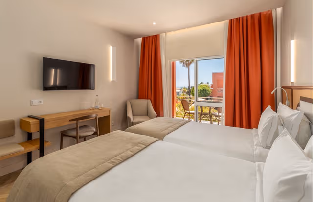 Twin Room with Sea View