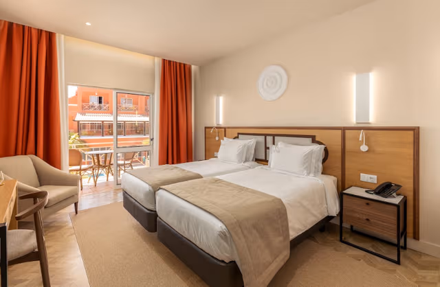 Twin Room with Sea View
