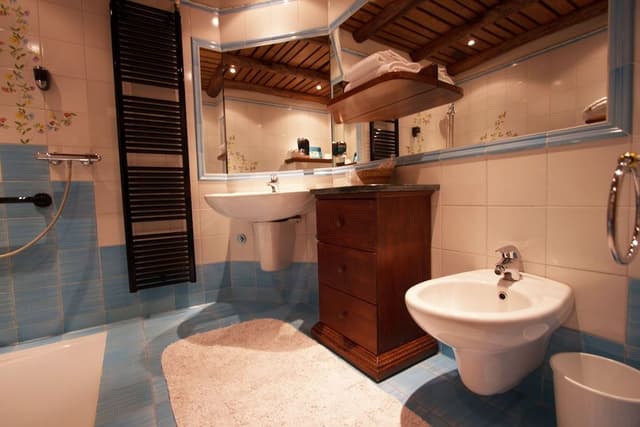 Twin Room, Accessible
