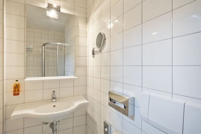 Economy Single Room