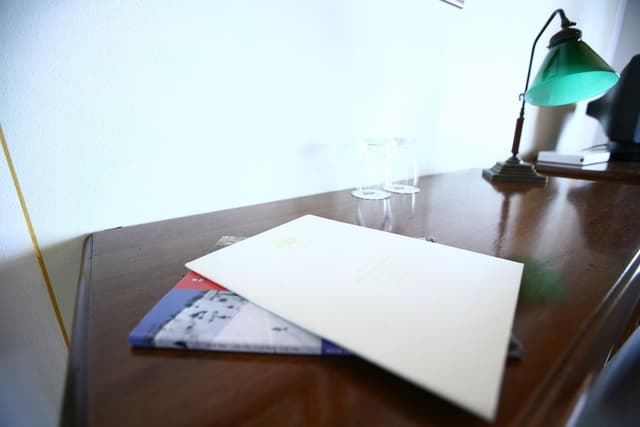 Traditional Single Room