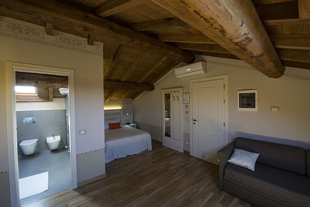 Superior Double Room Single Use, 1 Queen Bed