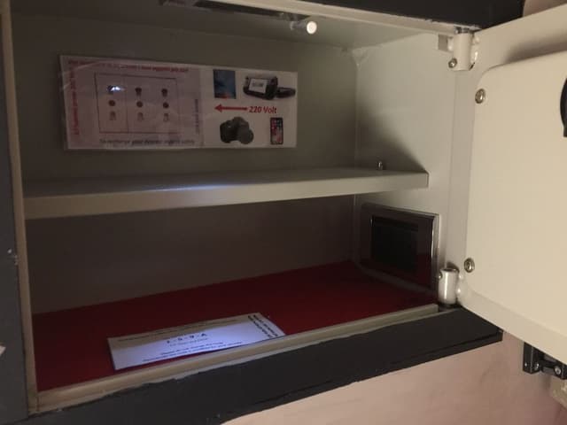 Executive Suite, 2 Bedrooms, Balcony, Tower