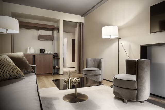 Suite