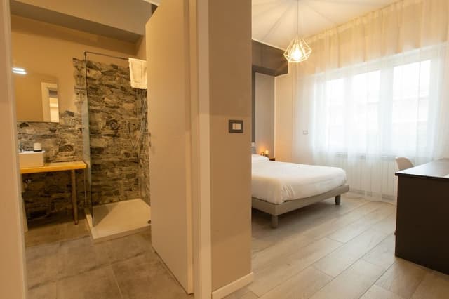 Double or Twin Room, Ensuite