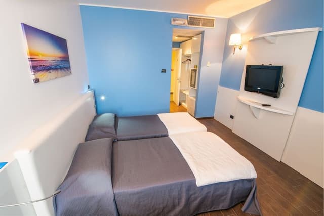 Twin Room, 2 Twin Beds
