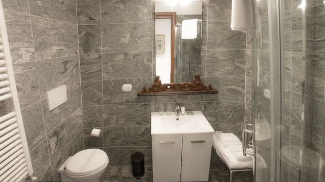 Executive Studio Suite
