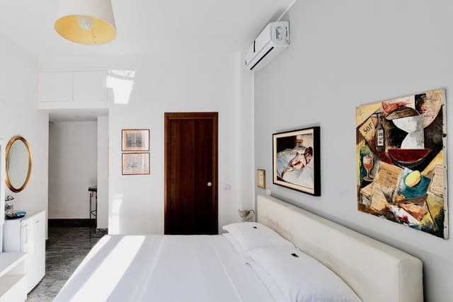 Executive Studio Suite