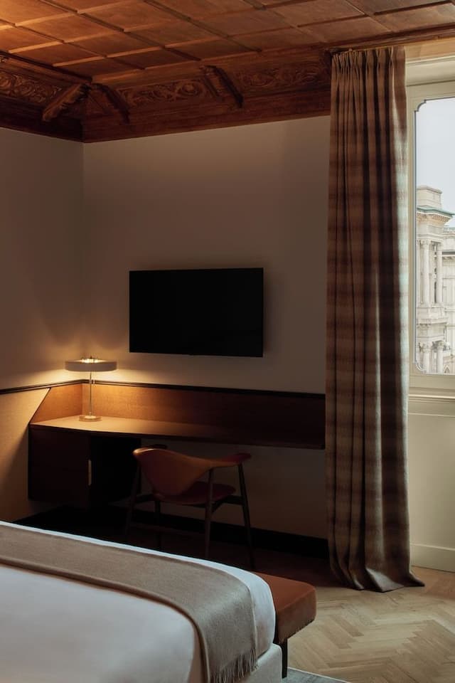 Double Room (Cathedral view)