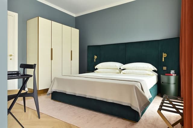 Deluxe Room, 1 King Bed