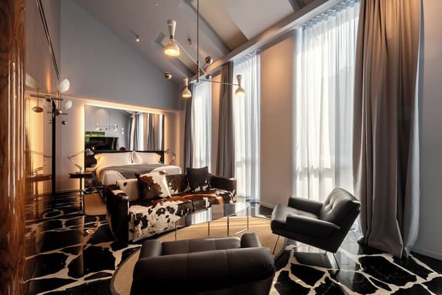 Panoramic Suite