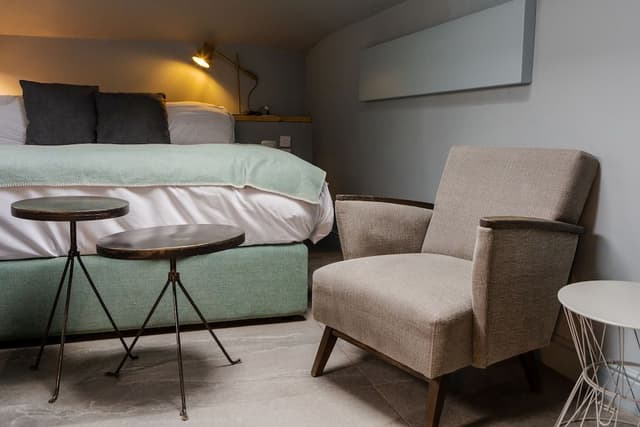 Standard Suite