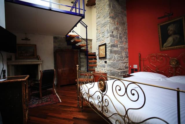 Deluxe Double Room (Split Level)