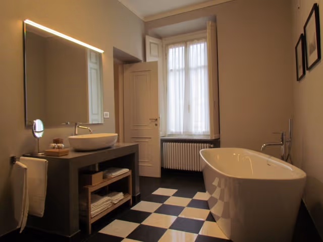 Deluxe Suite, Lakeside