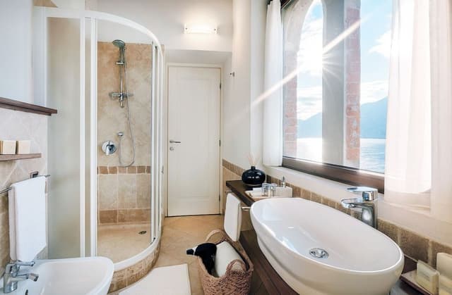 Superior Double Room, Lake View (Bellagio )