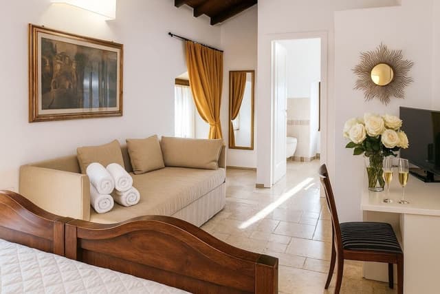 Superior Double or Twin Room (Varenna)