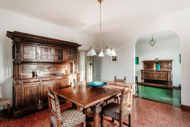 Traditional Apartment