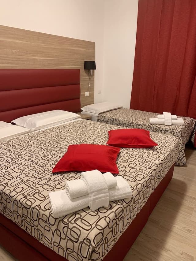 Double or Twin Room (Standard Plus)