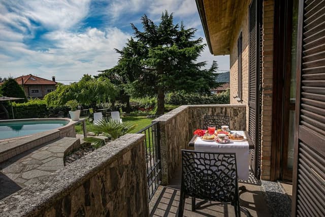 Double or Twin Room, Pool View (Superior Plus)