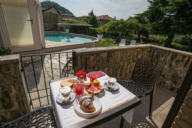 Double or Twin Room, Pool View (Superior Plus)
