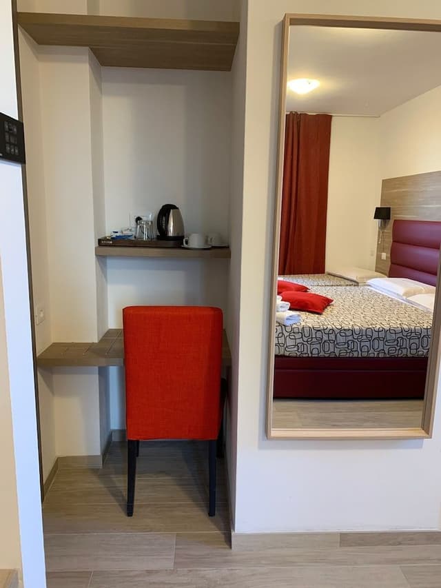 Double or Twin Room (Standard Plus)