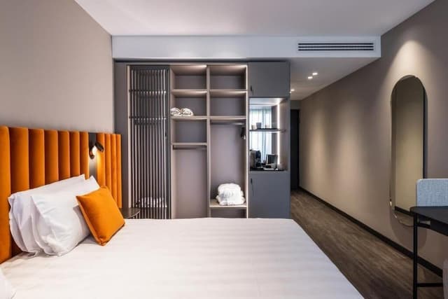Deluxe Room, Balcony, Pool View