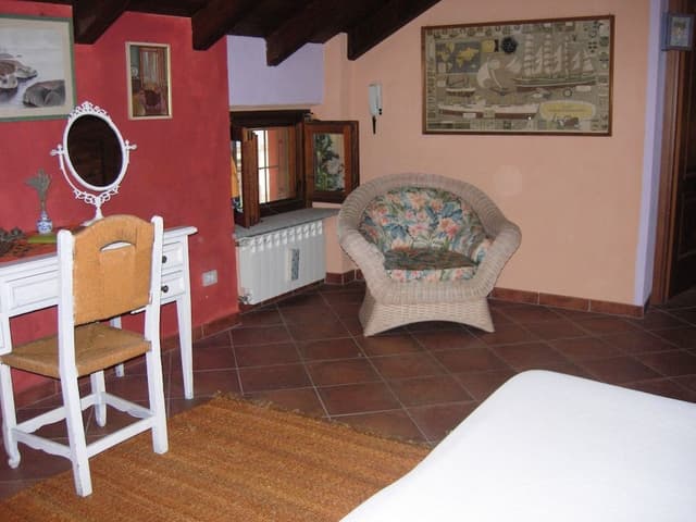 Suite, 2 Bedrooms (6 pax)