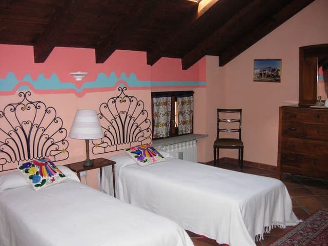 Suite, 2 Bedrooms (6 pax)