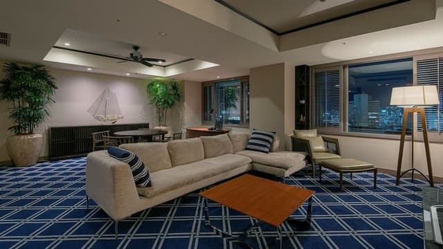 King Suite, Non Smoking