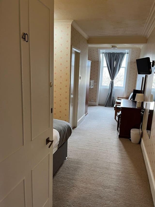 Basic Twin Room