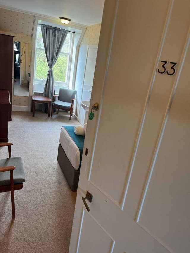 Basic Twin Room
