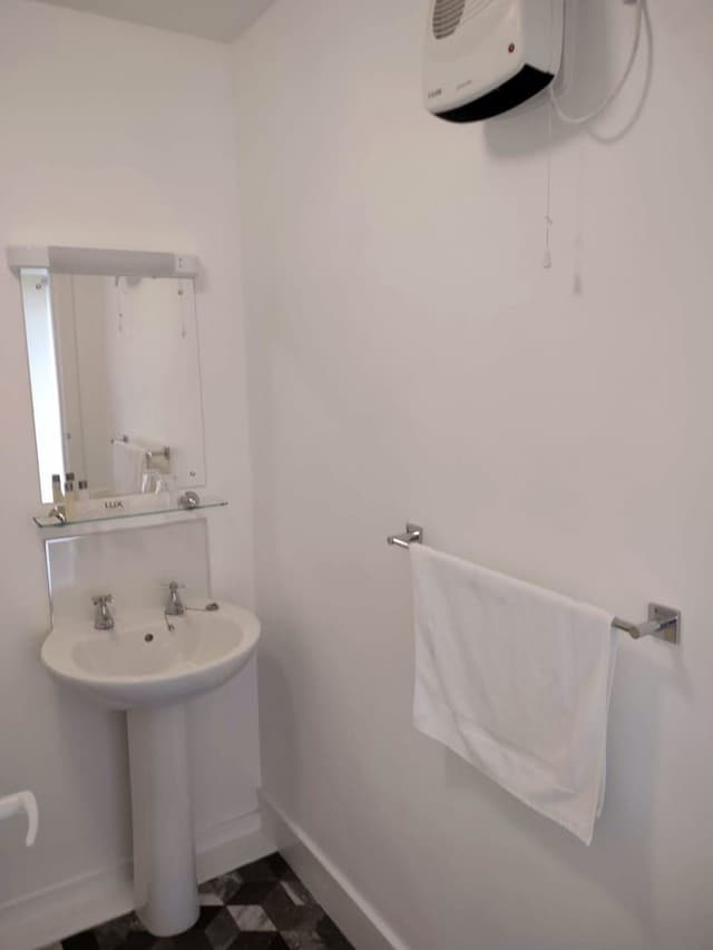 Basic Single Room