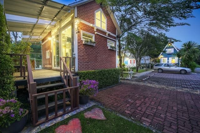 Premier Pool Villa