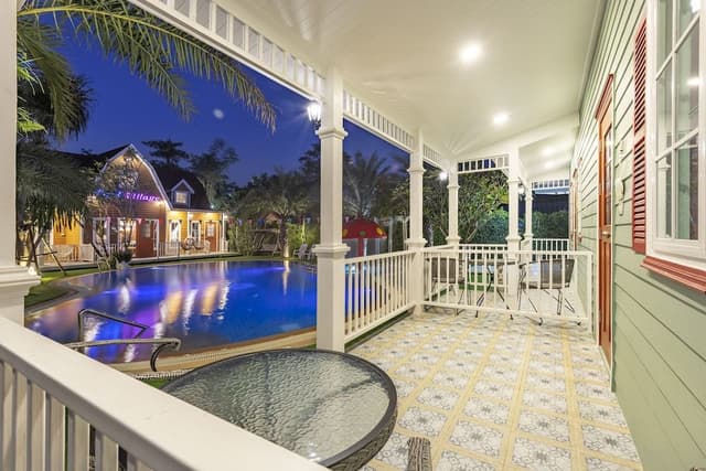Familas Pool Villa
