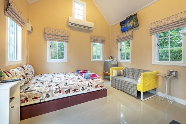 Deluxe Villa
