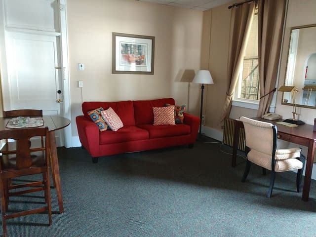 Two bedroom suite with full kitchen