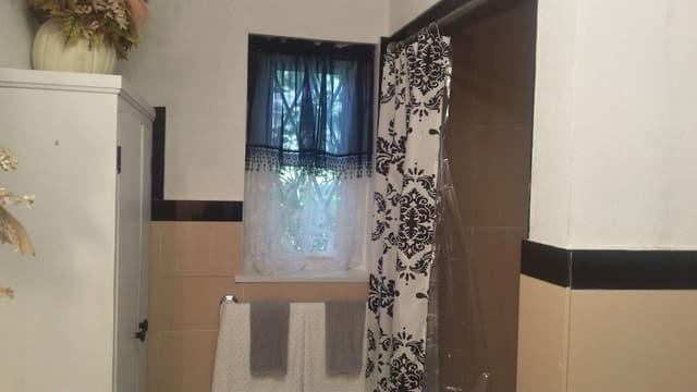 Superior Room, 1 Queen Bed, Non Smoking, Ensuite