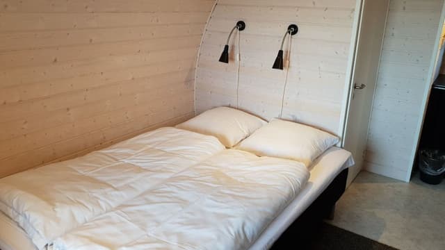 Cabin (4 people)