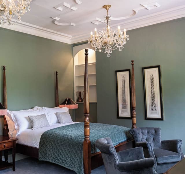 Classic Double or Twin Room