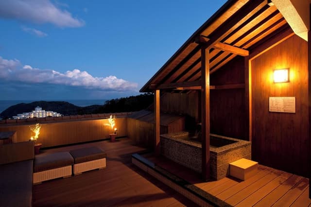 [Ocean View Open-air hot spring bath]Premium Twin Room(Non-smoking)