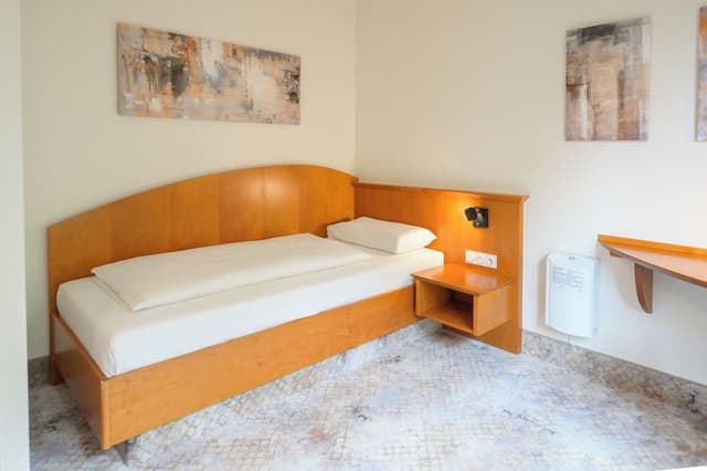 Junior Single Room