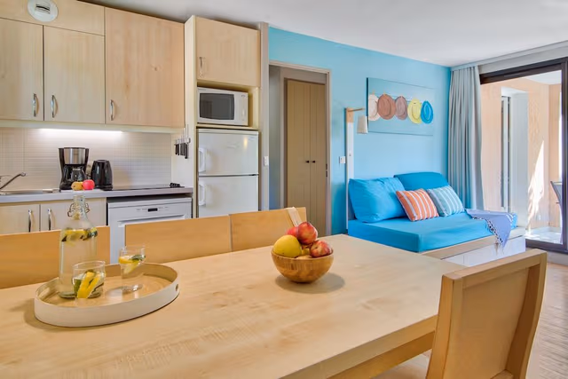 Apartment 6 people - 1 bedroom + 1 sleeping alcove - Terrace or balcony