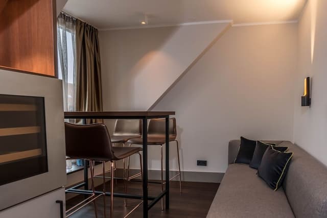 Suite, 1 King Bed, Non Smoking