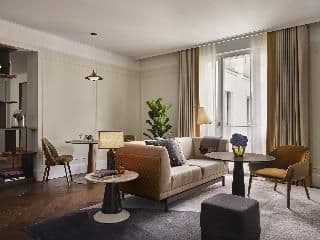SUITE GRAND